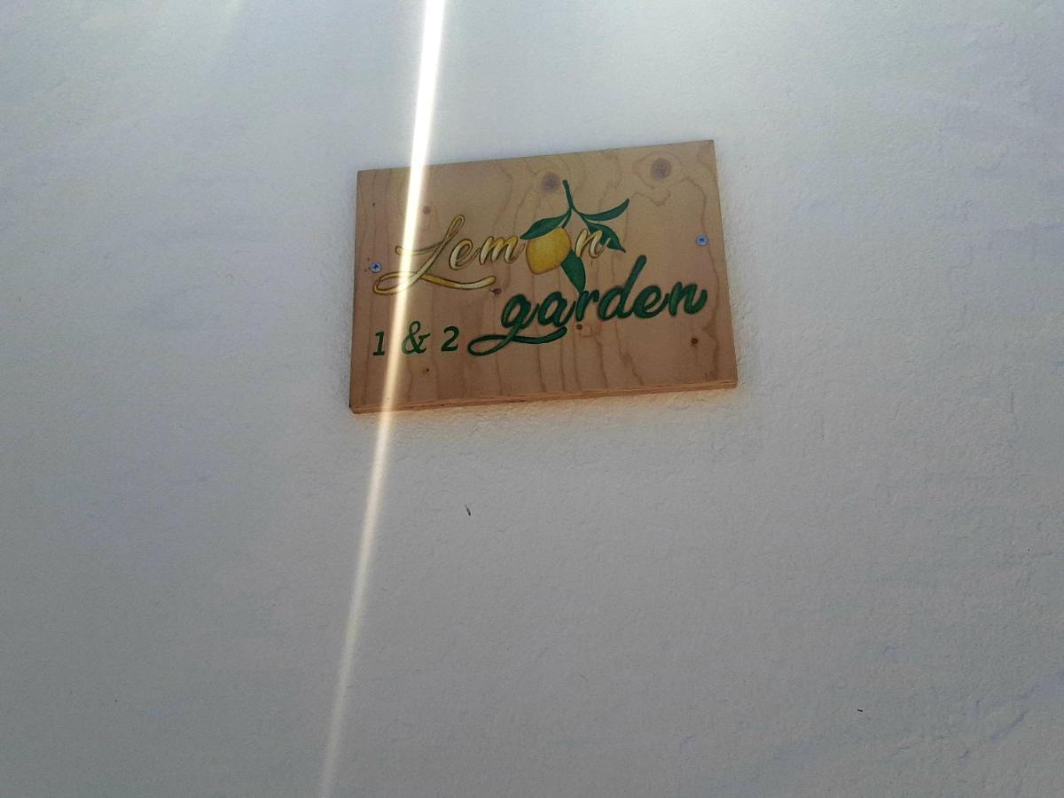Vila Lemon Garden 1 Karidi Exteriér fotografie