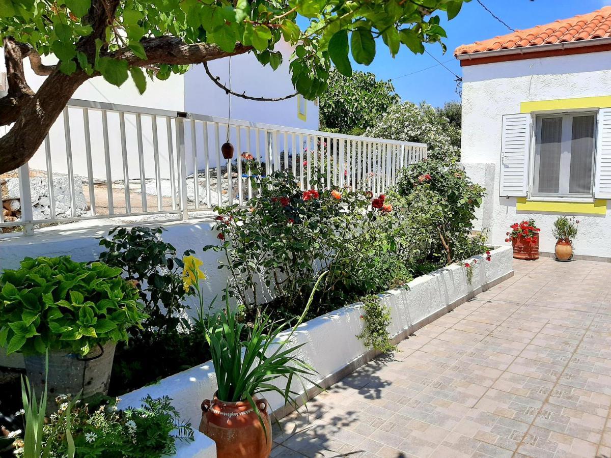 Vila Lemon Garden 1 Karidi Exteriér fotografie